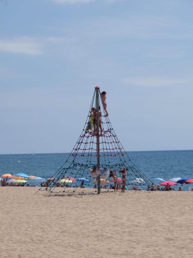 Asv Apartments Pineda de Mar Buitenkant foto